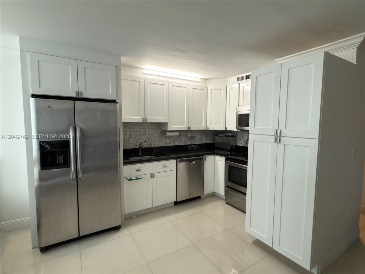 200 172nd St , Unit 114, Sunny Isles Beach, FL 33160 Photo