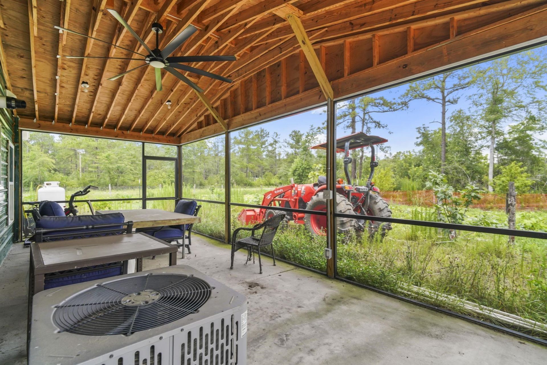 2905 Hugo Rd. Photo 18