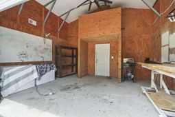 2905 Hugo Rd. photo 4