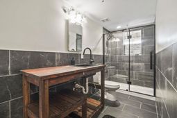 2905 Hugo Rd. photo 4