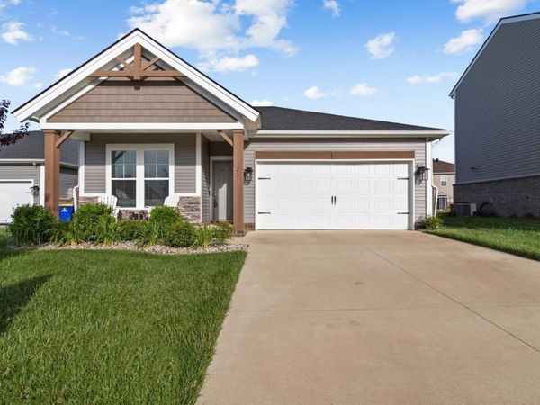 823 Saucer Court , Bowling Green, KY 42104