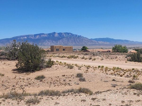 5719 Boulder (U20 B139 L17&18) Road NE, Rio Rancho, NM 87144