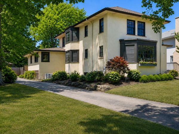 72 Warwick Road , Winnetka, IL 60093