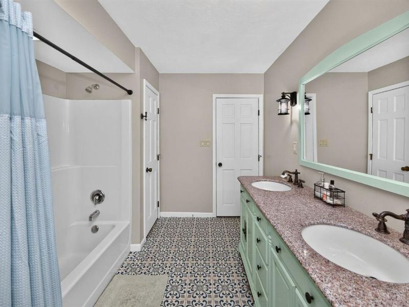 287 W Forest Avenue, South Lebanon, OH 45065 Photo 13