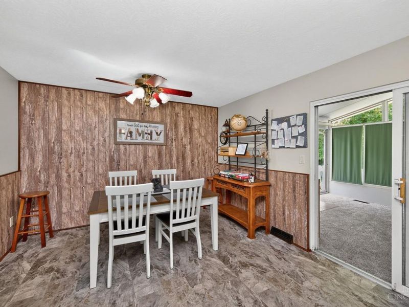 287 W Forest Avenue, South Lebanon, OH 45065 Photo 6