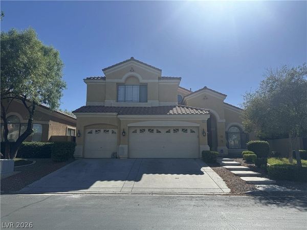 813 White Falcon Street, Las Vegas, NV 89144
