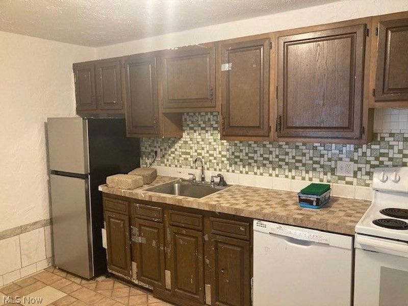 9510 Cove Drive, Unit C3, North Royalton, OH 44133 Photo 2