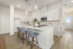 939 Triton Ave.  photo 4