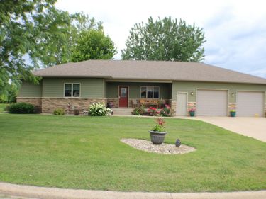 409 Fox Lake Avenue, Sherburn, MN 56171