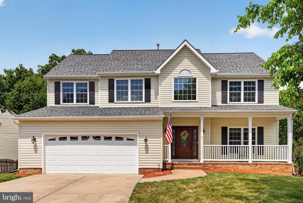 2 Silverthorn, Stafford, VA 22554 Main Photo