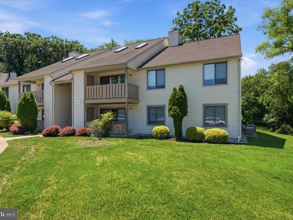 2102 THE WOODS, CHERRY HILL, NJ 08003