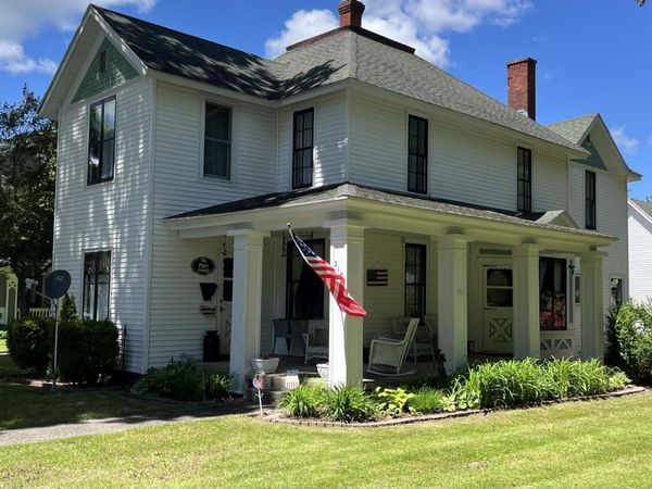 210 W Truman BLVD, Newberry, MI 49868