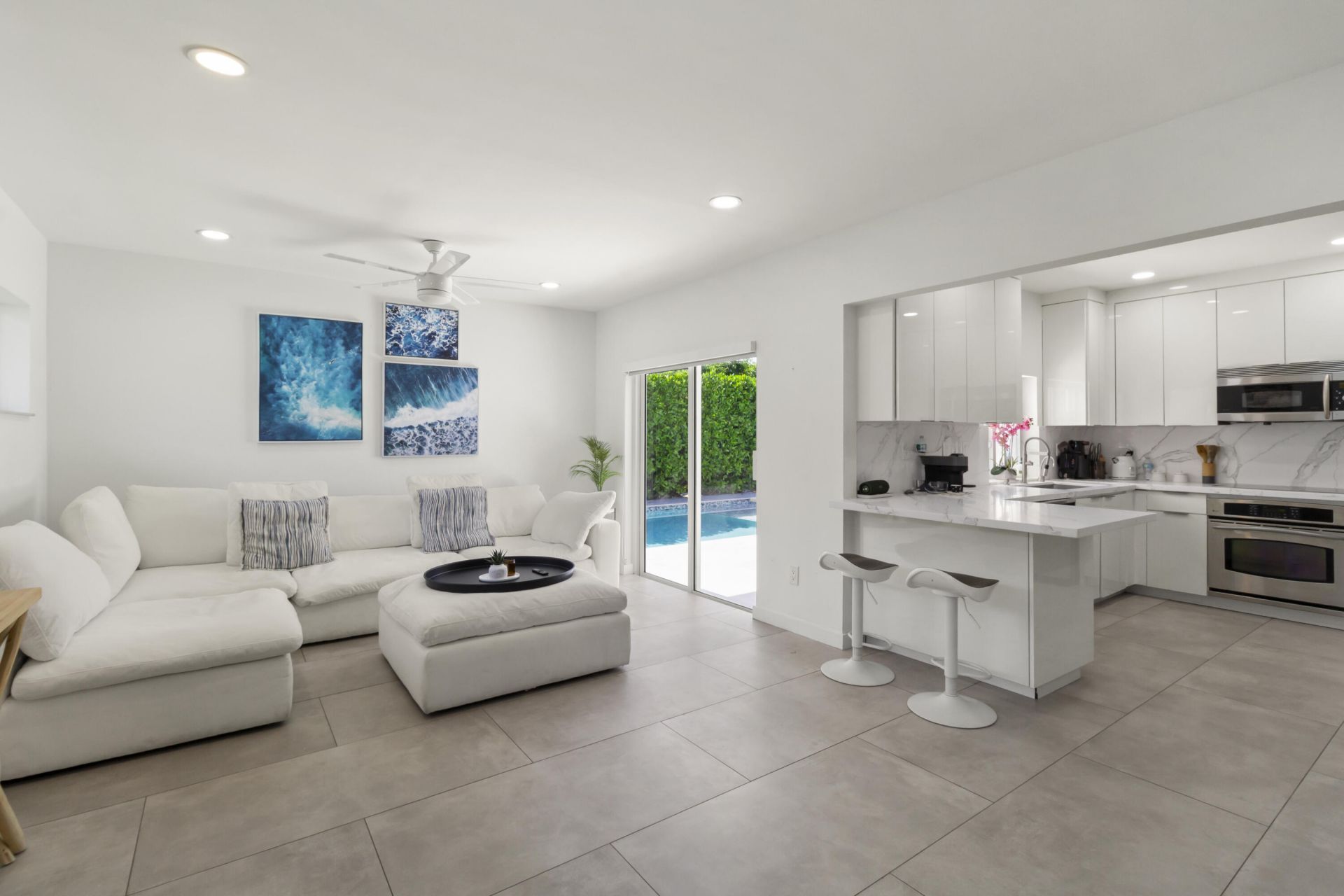 21303 NE 18th Place, Miami, FL 33179 Photo
