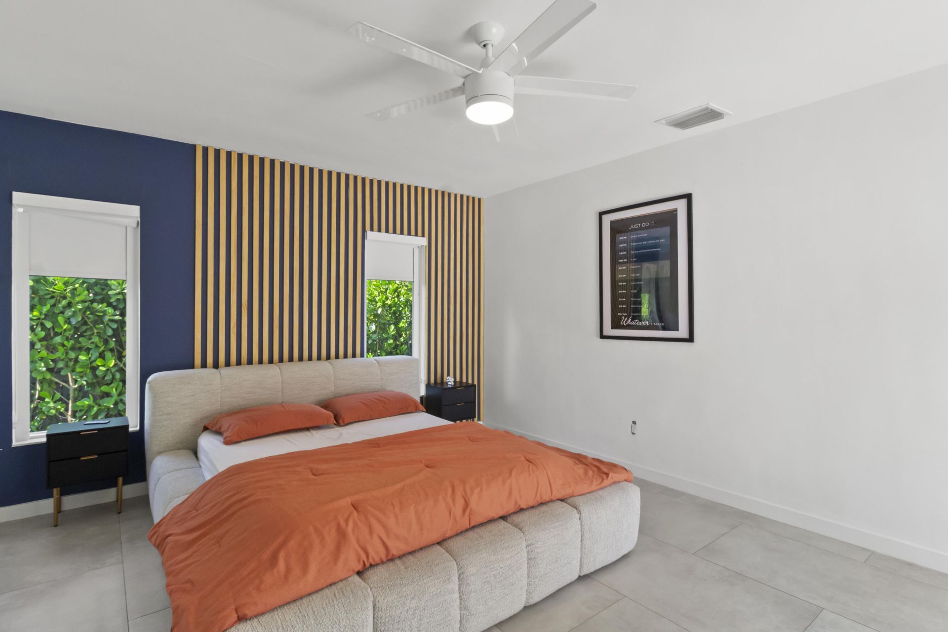 21303 NE 18th Place, Miami, FL 33179 Photo