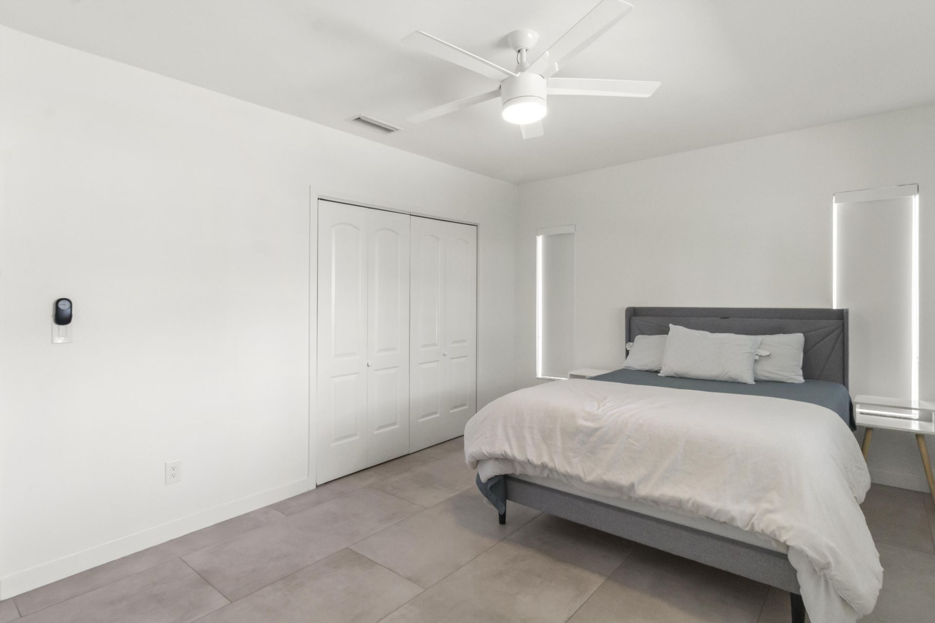 21303 NE 18th Place, Miami, FL 33179 Photo