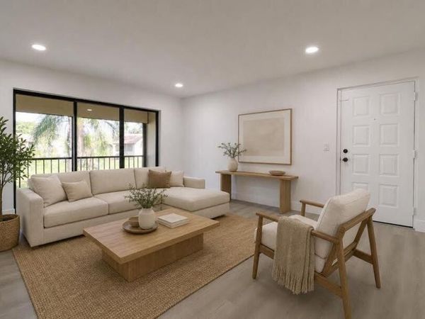 614 Sea Pine Way, Unit H2, Greenacres, FL 33415