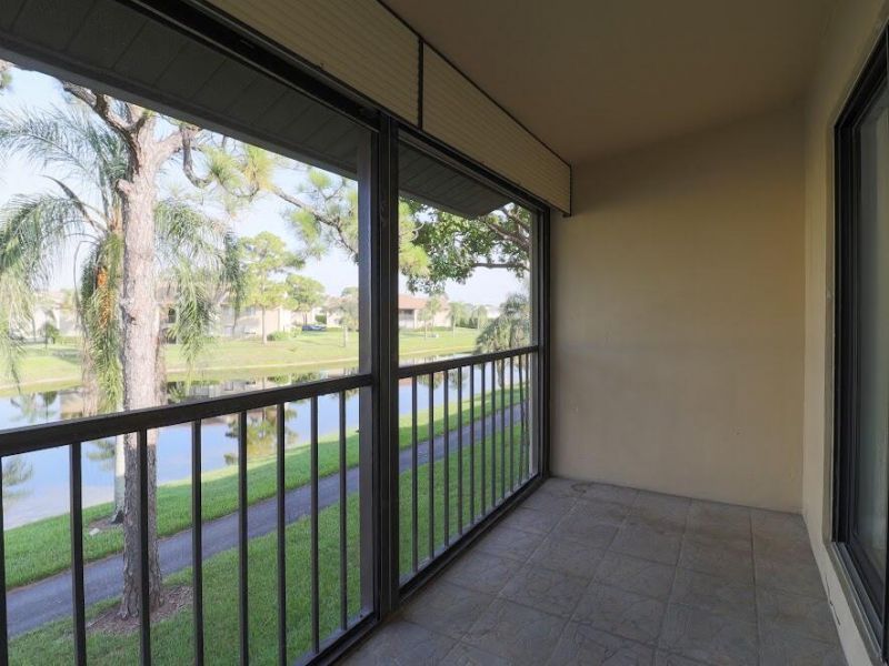 614 Sea Pine Way, Unit H2, Greenacres, FL 33415 Photo