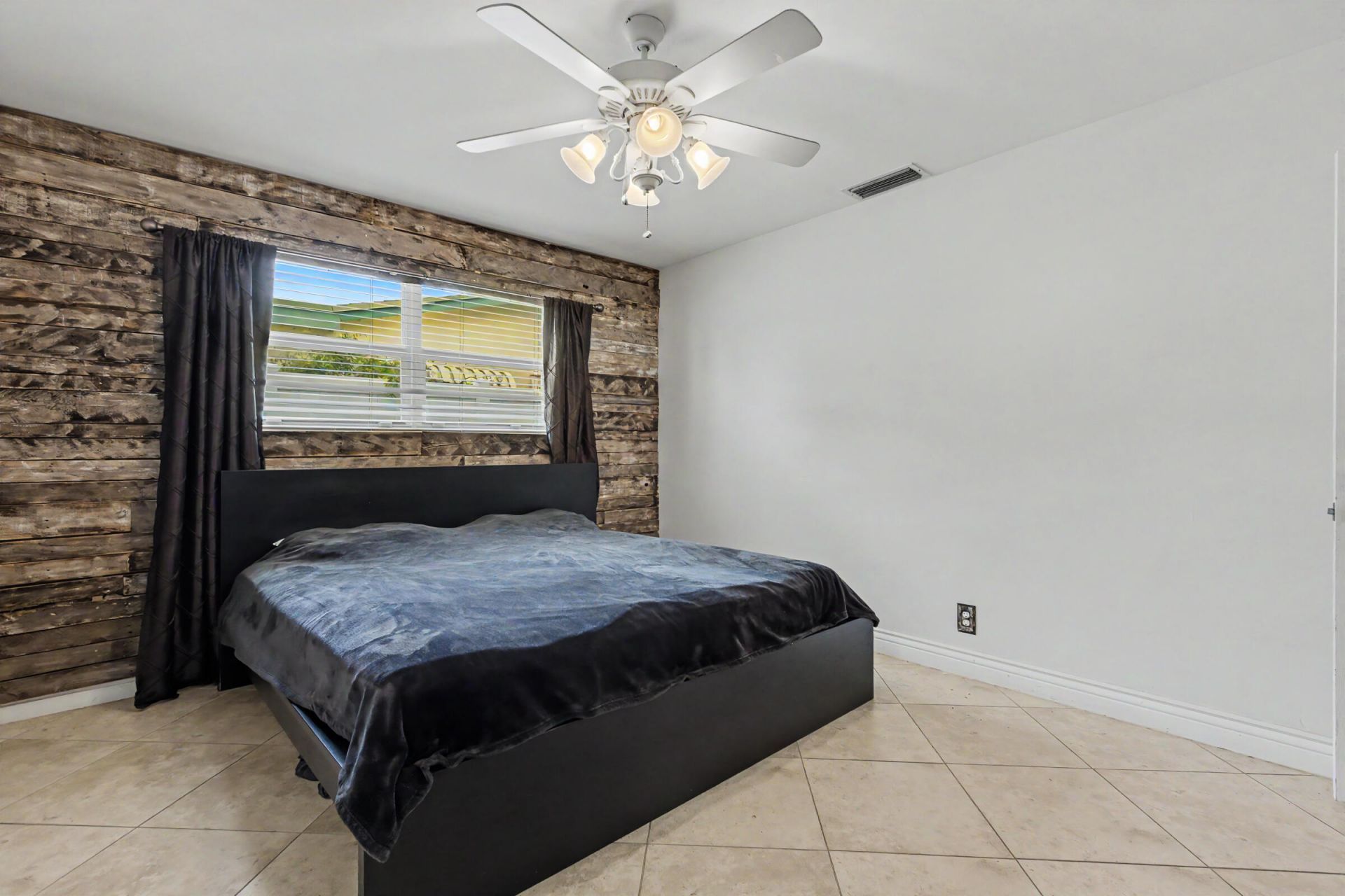 3201 Liberty Street, Hollywood, FL 33021 Photo