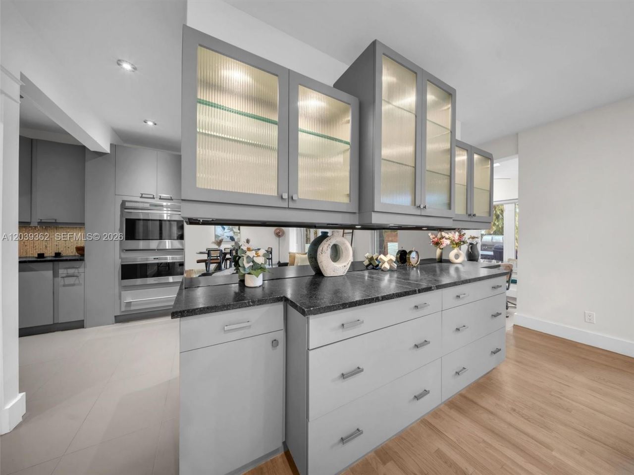 736 NE 17th Way, Fort Lauderdale, FL 33304 Photo