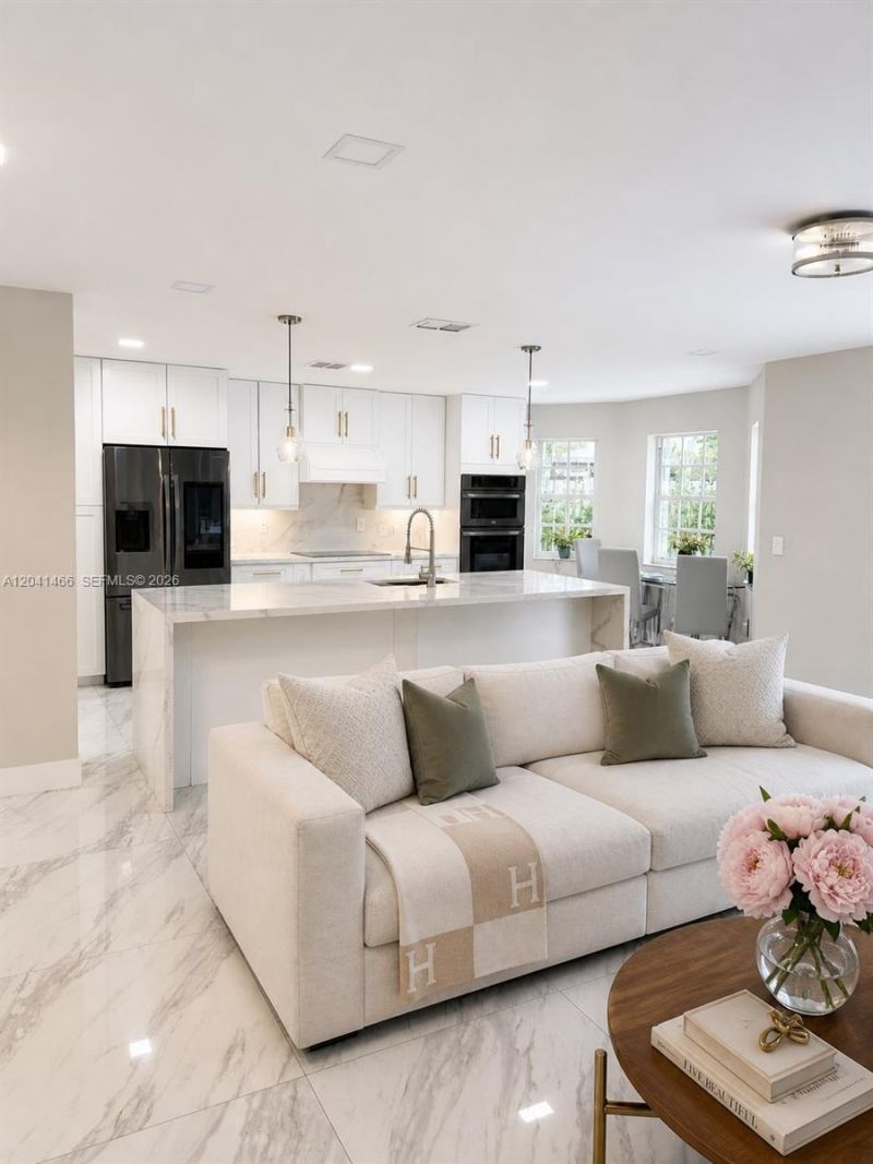 85 Gables Blvd , Weston, FL 33326 Photo