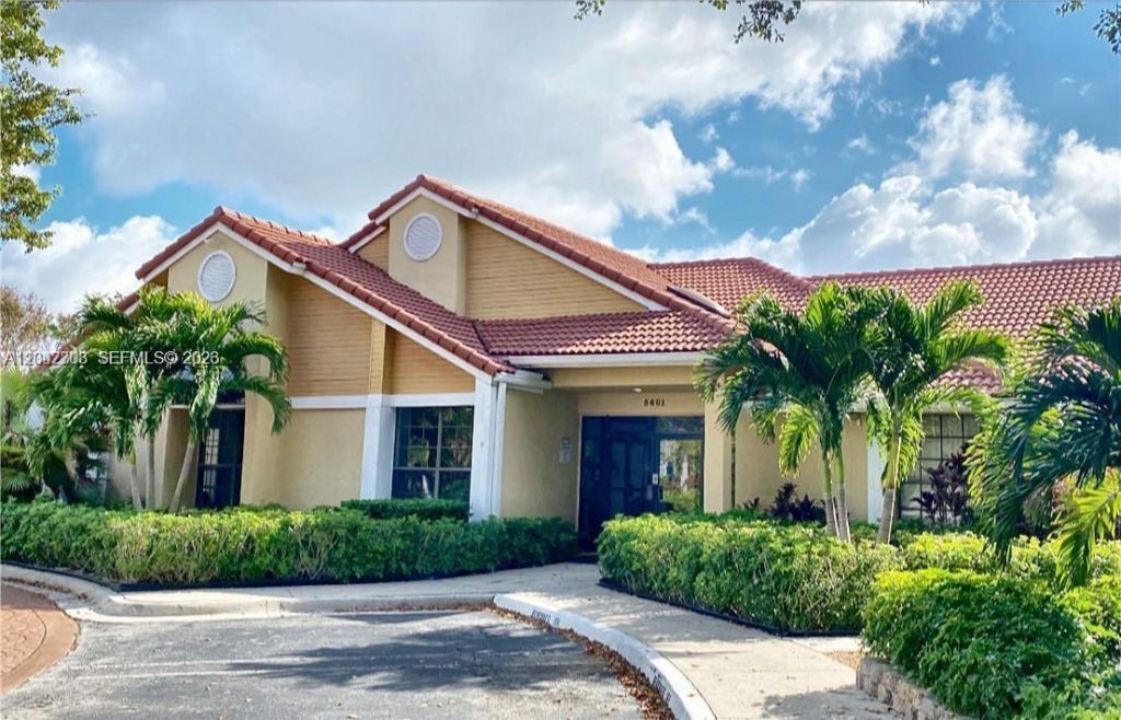 5641 Riverside Dr , Unit 303B1, Coral Springs, FL 33067 Photo
