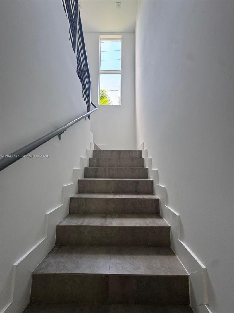 2947 SW 27th Ter, Miami, FL 33133 Photo