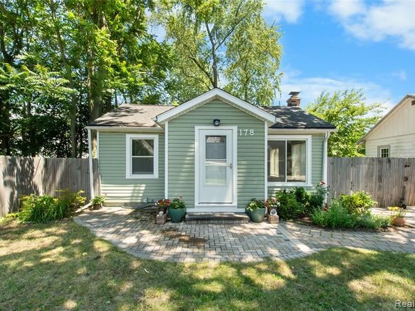 178 Lamay Avenue, Ypsilanti Twp, MI 48198