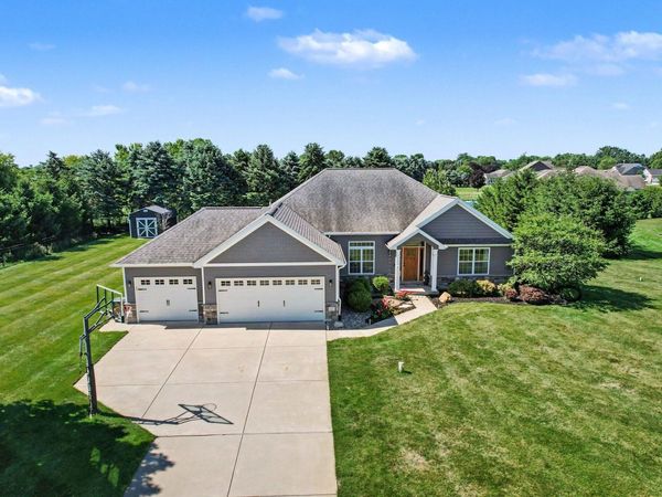 2851 Jasmine Street, Schoolcraft, MI 49087
