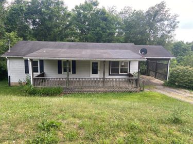 121 MOUNTAIN VIEW TER, HOT SPRINGS, VA 24445