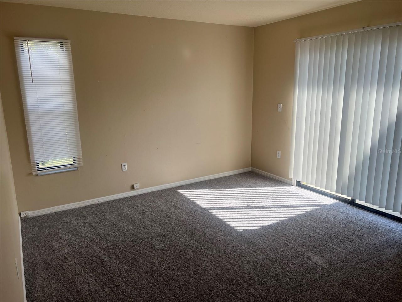 7266 Pond Circle , Spring Hill, FL 34606 Photo