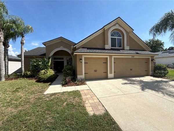 2727 VILLA DRIVE , VALRICO, FL 33596