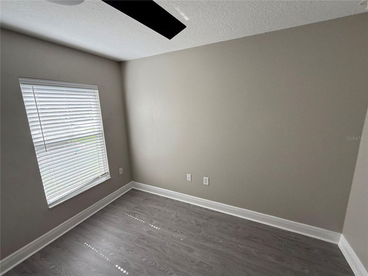 2727 Villa Drive, Valrico, FL 33596 Photo