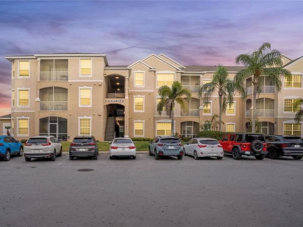 2303 BUTTERFLY PALM WAY , Unit 303, KISSIMMEE, FL 34747
