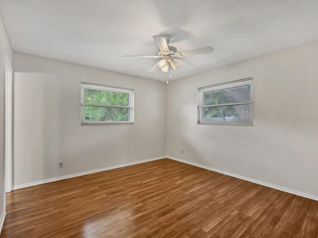 5605 9th Avenue Drive W, Bradenton, FL 34209 Photo