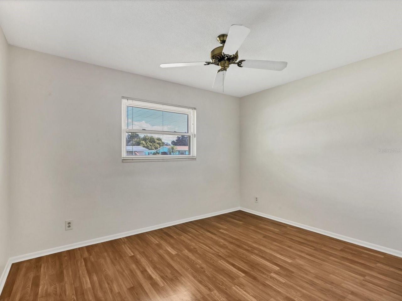 5605 9th Avenue Drive W, Bradenton, FL 34209 Photo
