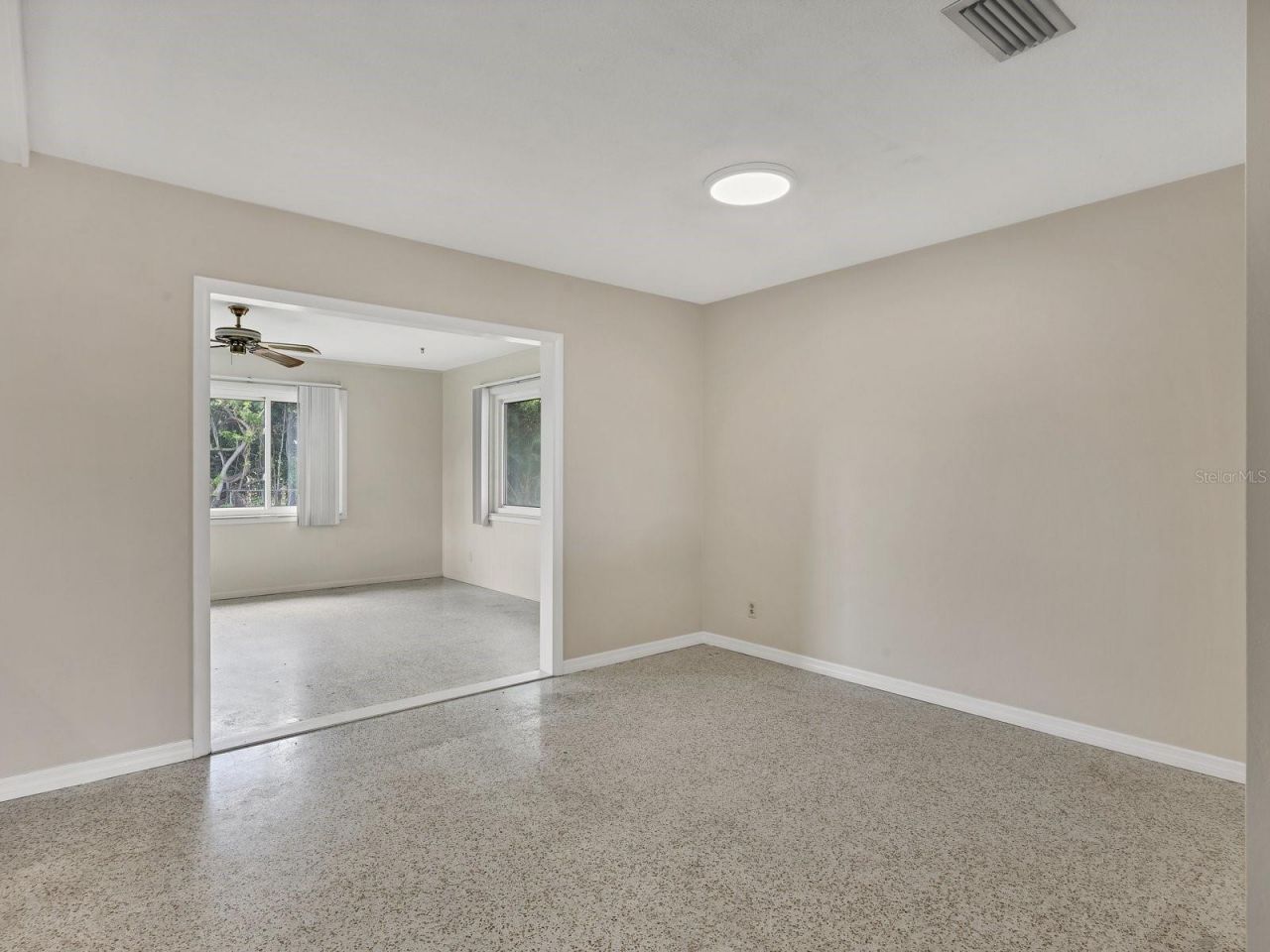 5605 9th Avenue Drive W, Bradenton, FL 34209 Photo