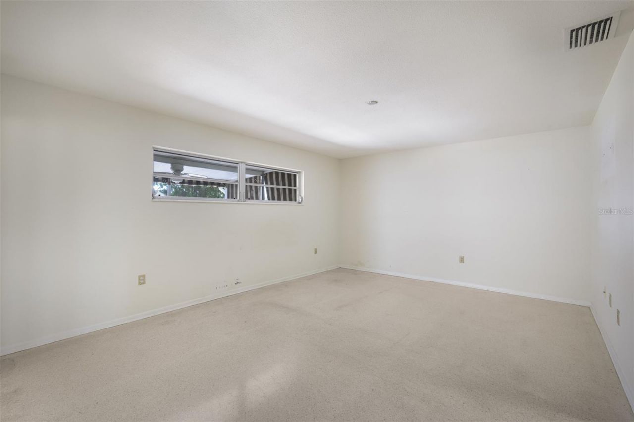 3305 Highland Avenue W, Bradenton, FL 34205 Photo