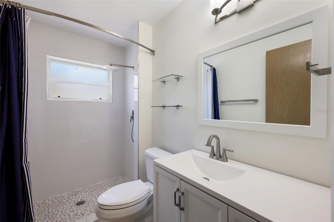 3305 Highland Avenue W, Bradenton, FL 34205 Photo
