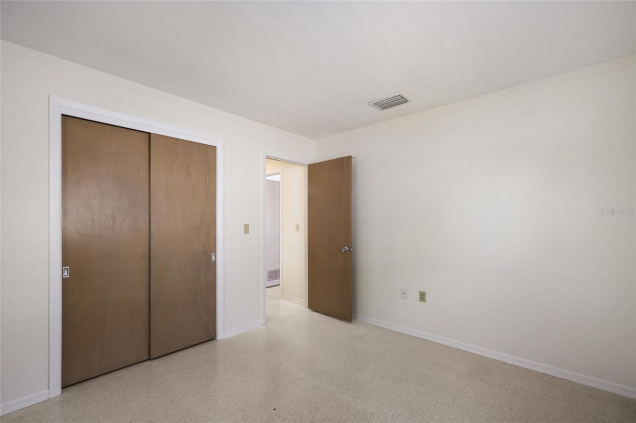 3305 Highland Avenue W, Bradenton, FL 34205 Photo