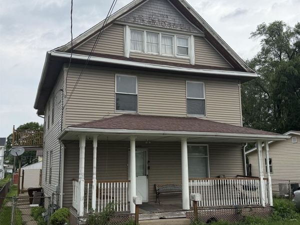 2108 20th Avenue, ROCKFORD, IL 61104