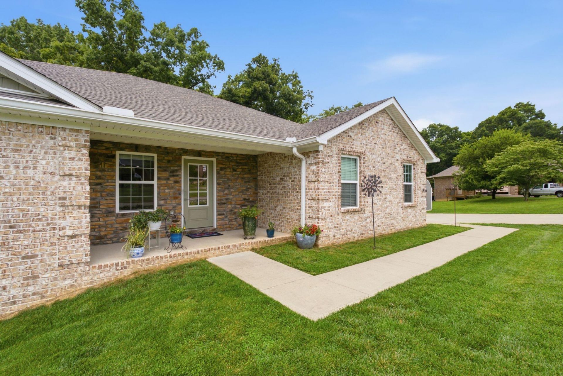 256 Waco Heights, Waco, KY 40385 Main Photo