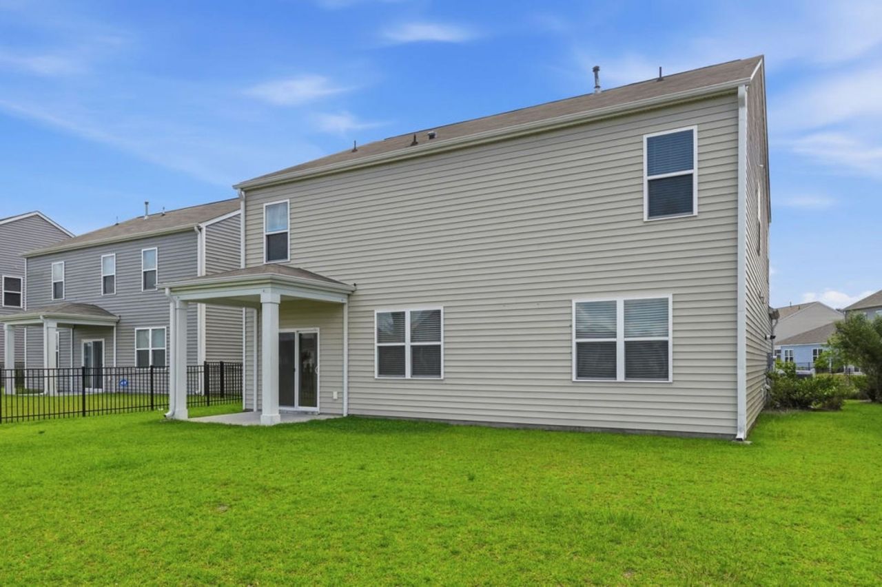 2614 Orion Loop Photo 20