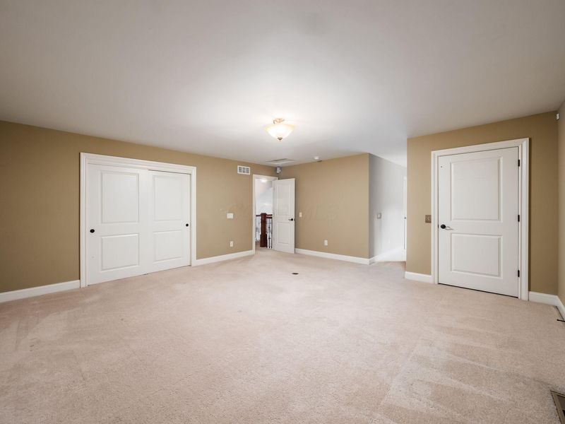 1065 Bluff Vista Drive, Columbus, OH 43235 Photo 32