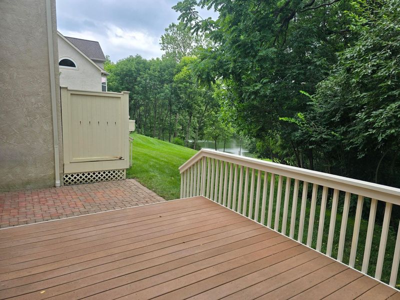 1065 Bluff Vista Drive, Columbus, OH 43235 Photo 34