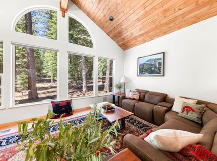 12292 Greenleaf Way, Truckee, CA 96161 Photo