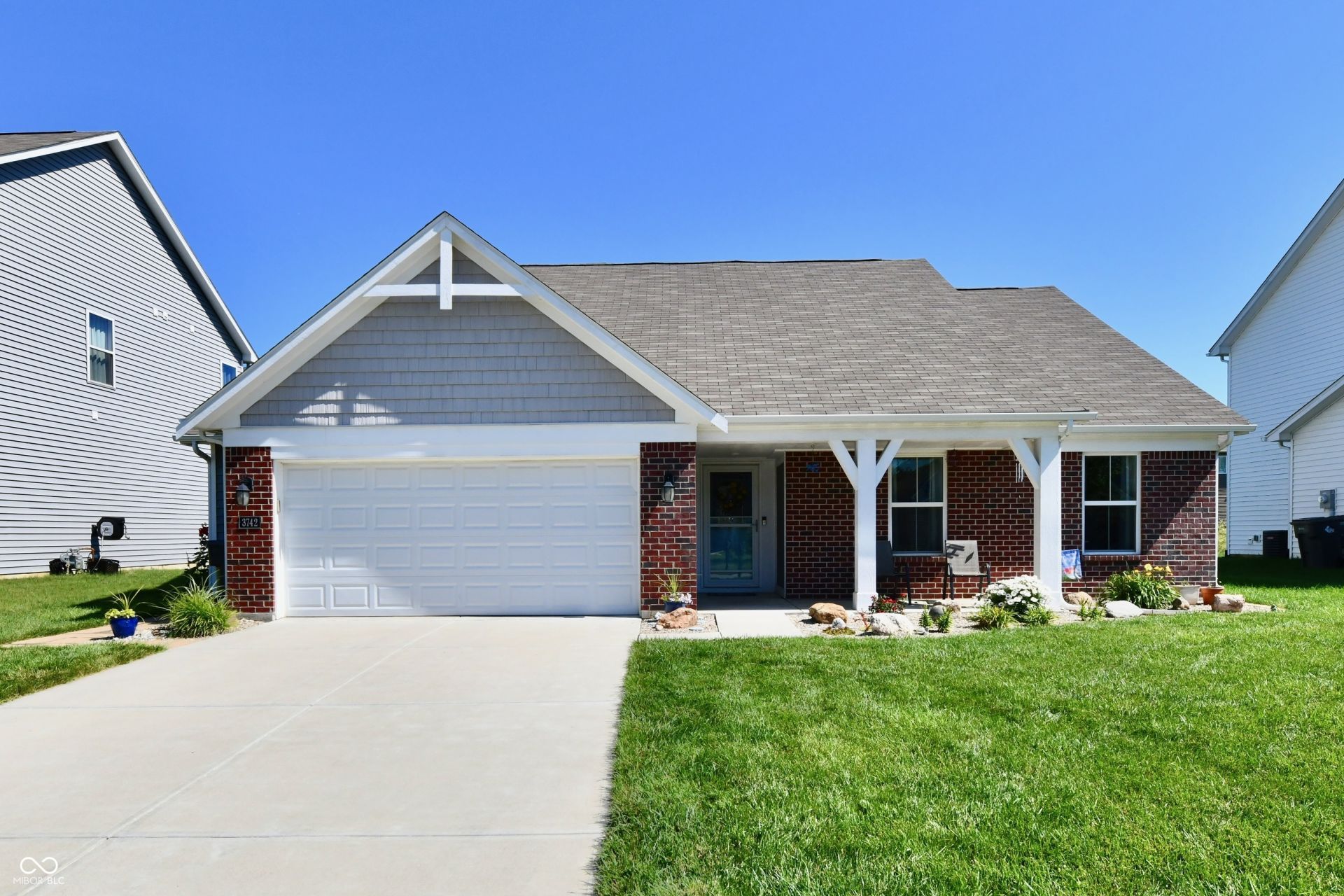 3742 Highgate Court, Indianapolis, IN 46237 Main Photo