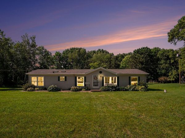 342 W Cherry Street NE, Cedar Springs, MI 49319