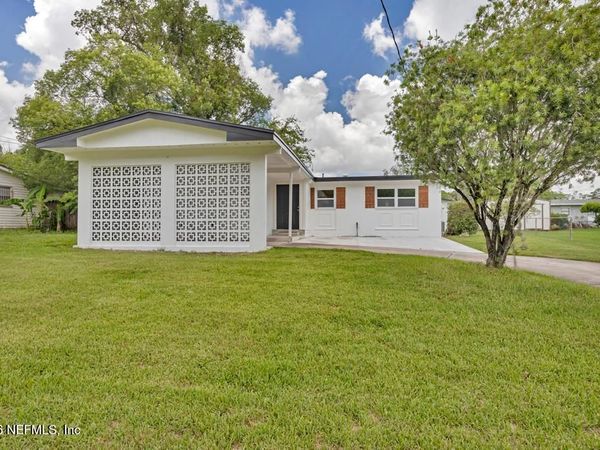 950 WESTGATE Drive, Jacksonville, FL 32221