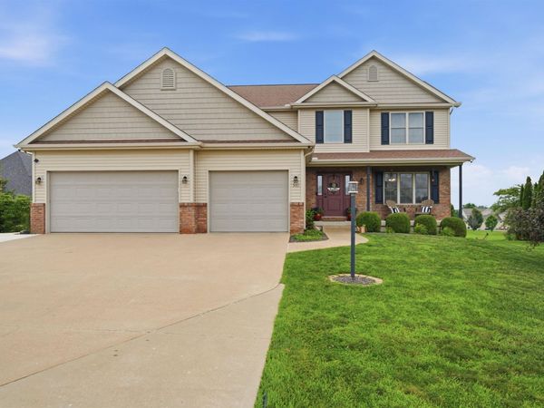 503 SOMERSET Drive, Germantown Hills, IL 61548