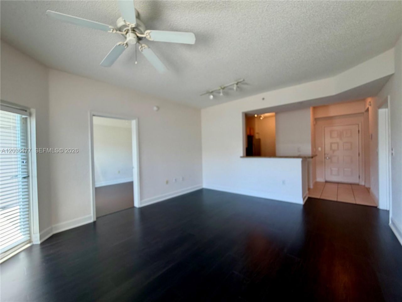 6001 SW 70th St , Unit 644, South Miami, FL 33143 Photo
